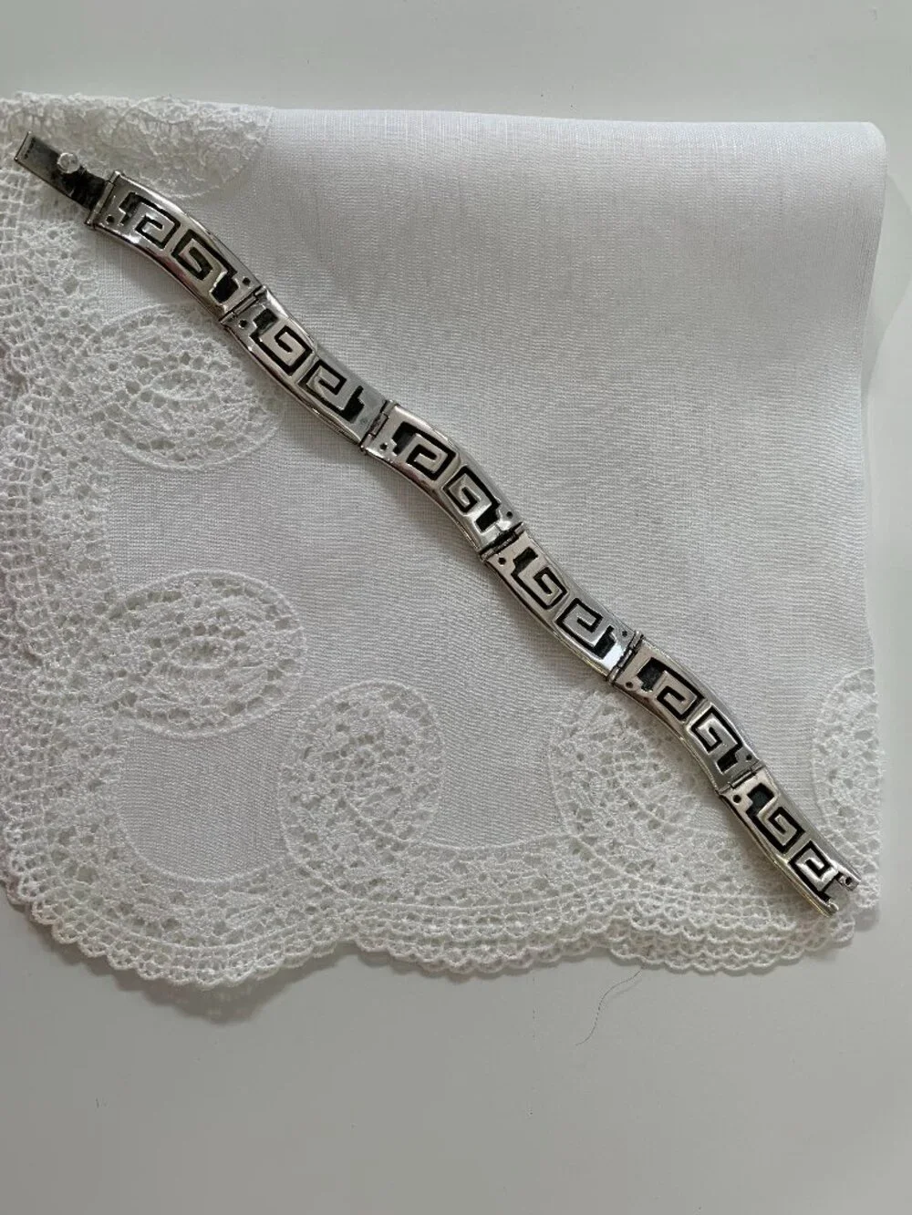Sterling Silver (marked 925) Taxco Mexico Bracelet, signed FTH